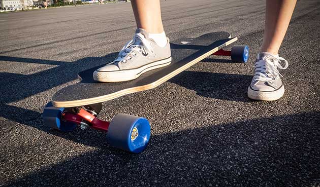difference between cruiser and longboard