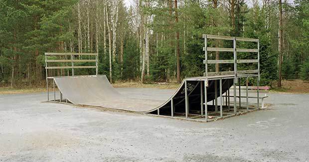 how to build a skate ramp